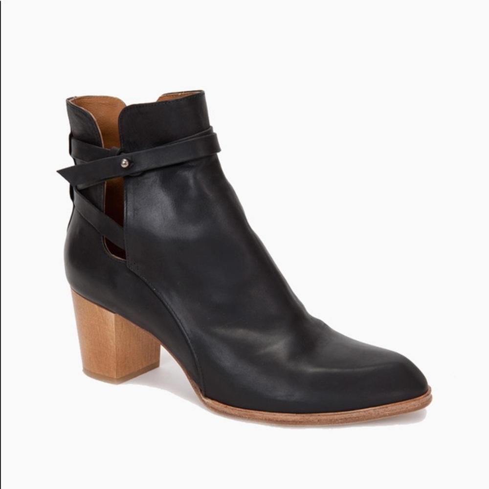 COCLICO | Arya Black Booties 38.5